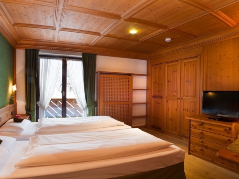 Hotel Ladinia - La Villa in Alta Badia