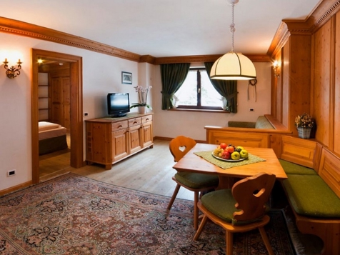Hotel Ladinia - La Villa in Alta Badia