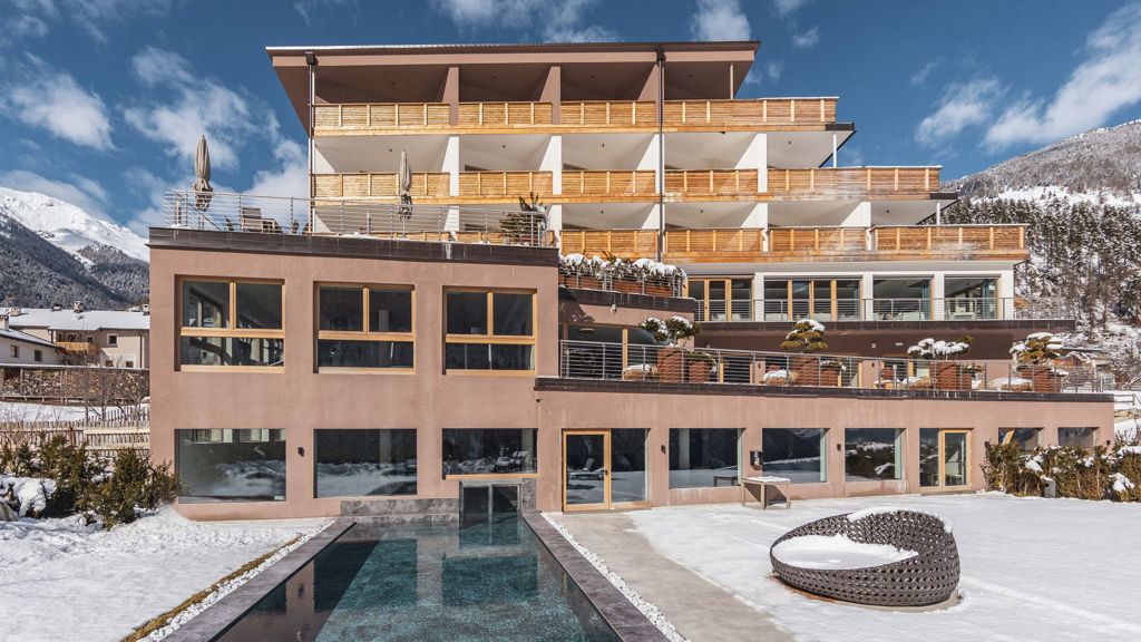 Tuberis Nature & Spa Resort - Hotel a Tubre Val Monastero in Val Venosta / Alto Adige