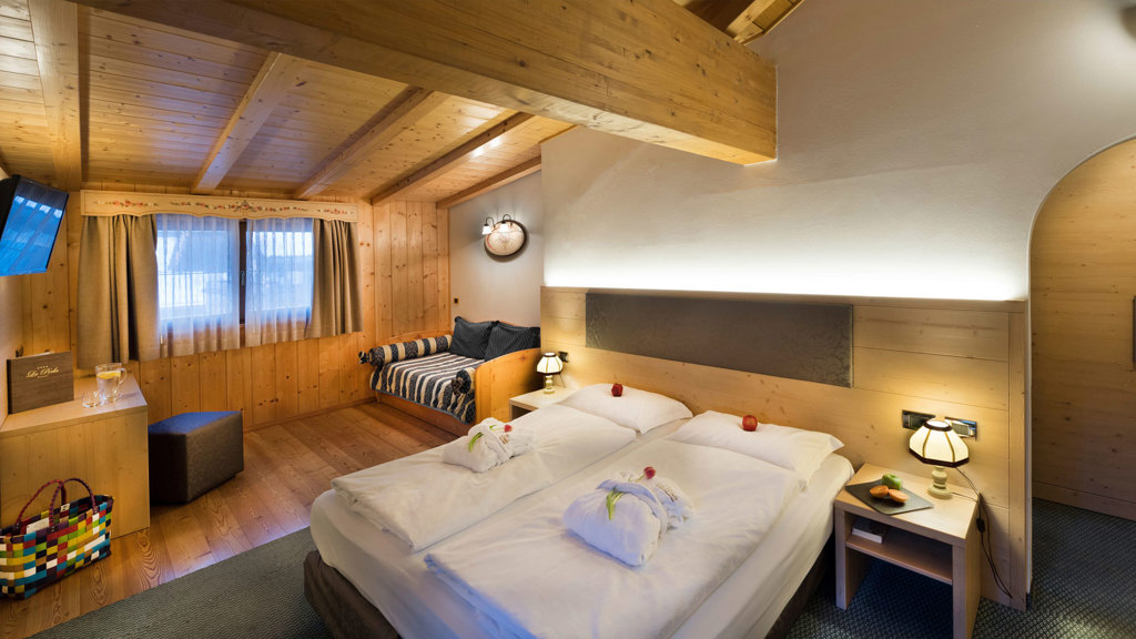 hotel-la-perla-canazei-suite.jpg