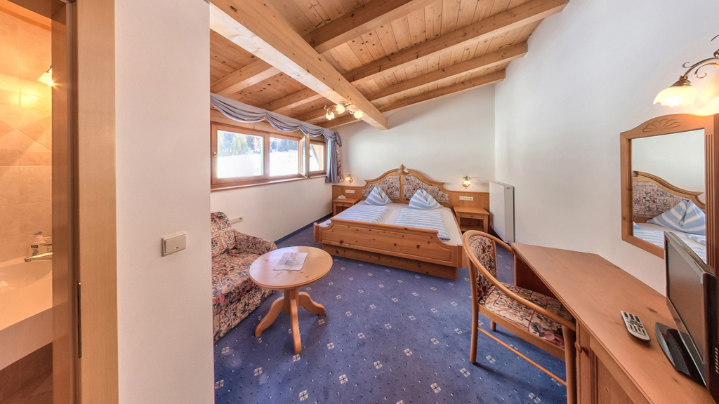 17-12-im-Foto_Zimmer-7975.jpg