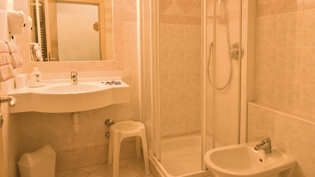 17-7-im-Foto_Zimmer-1477.jpg