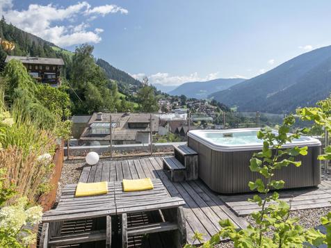 Vitalhotel Rainer - St. Walburg in Ultental