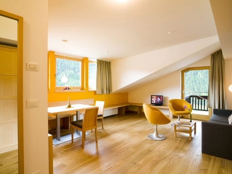 Kreativ Hotel Landhaus Schweigl - St. Walburg in Ultental