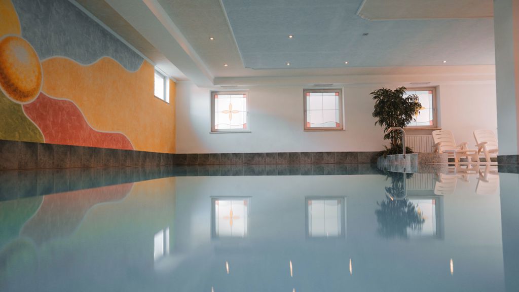 indoor-pool-2 (1).jpg