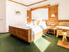 rooms-2.jpg