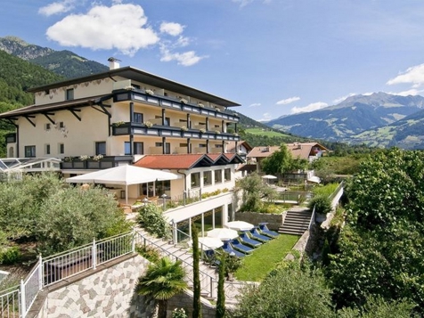 Hotel Alpentirolis - Dorf Tirol in Meran and environs