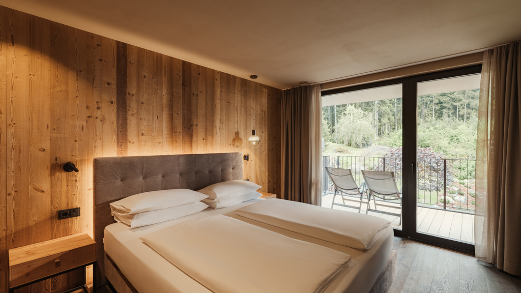 AlexMoling_HotelWaldrast-20.jpg