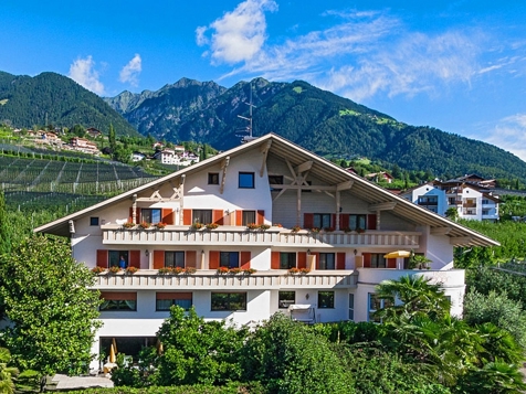 Hotel Weger - Dorf Tirol in Meran und Umgebung