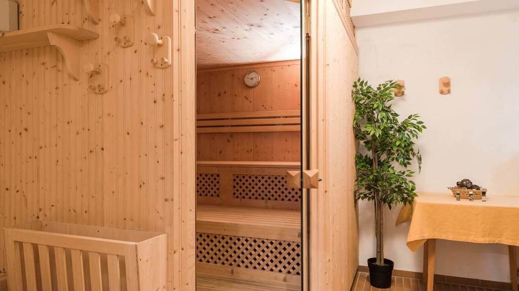 sauna-aussen.jpg