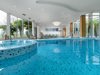 hotel-mit-hallenbad-meran-wilma-entspannen-pools-zwei-boxen-2.jpg