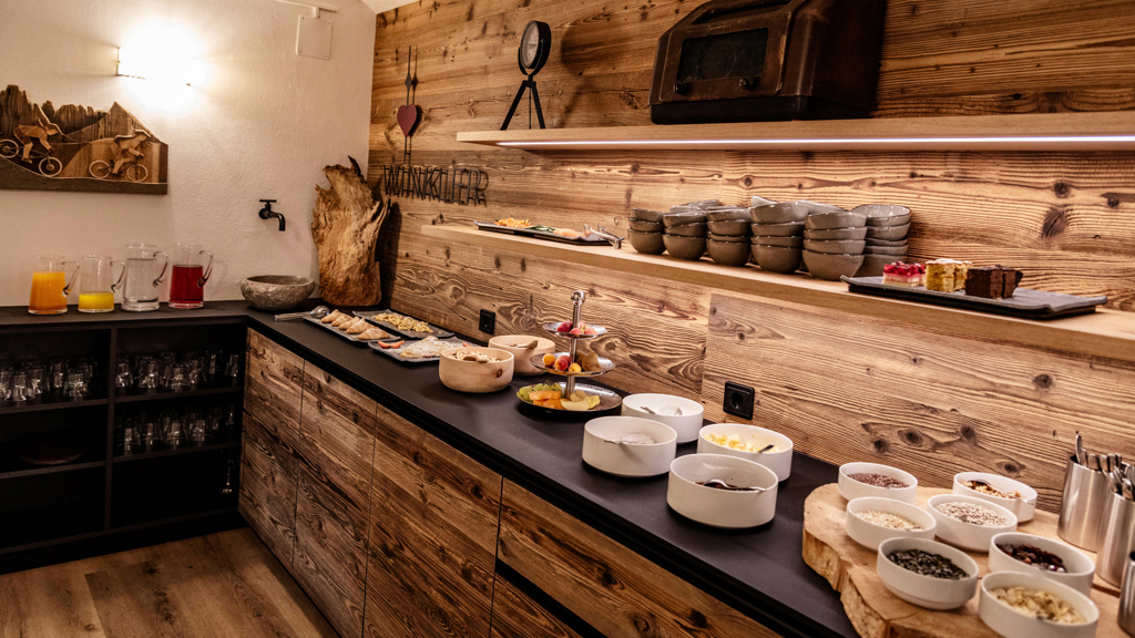 Fruhstucksraum 7.jpg