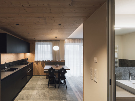 "Superior" Apartment image 2