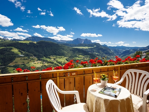 Superior con balcone image 5