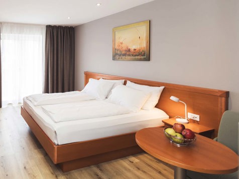 Superior Double Room image 7