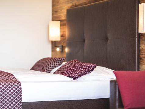 Superior double room with a south-facing balcony image 6