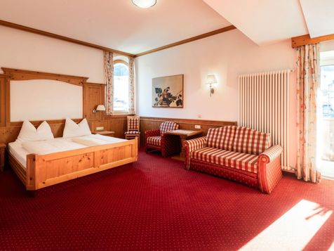 Superior Premium Room image 7