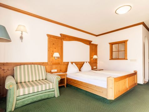 Superior Room image 10