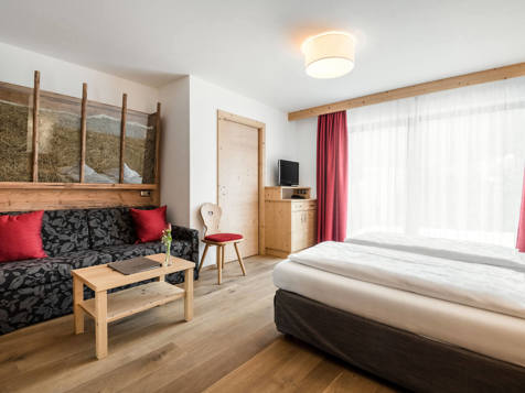 Superior room image 3