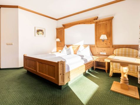 Superior Room image 6