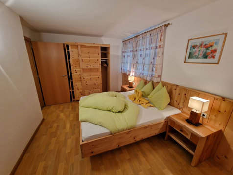 TANNENZAPFEN image 2