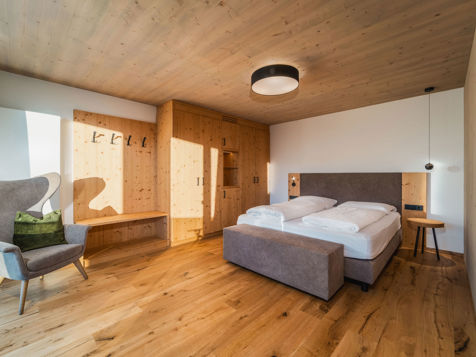 Tirol Superior Suite Deluxe image 2