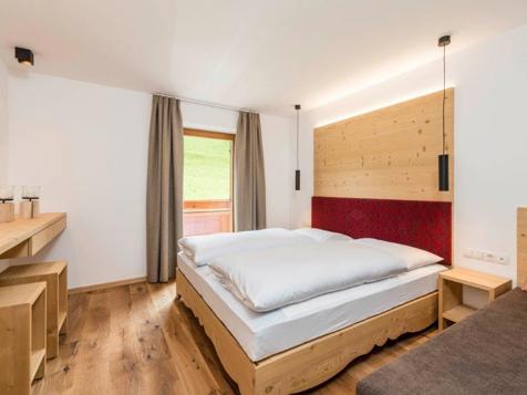 Tiroler Doppelbettzimmer image 5