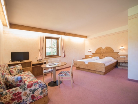 Tiroler Zimmer image 2