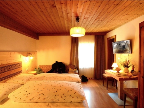 Triple bedrooms image 1