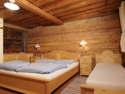 Triple room image 1
