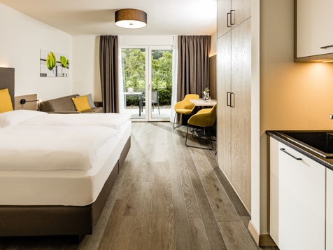 Typ 13 - Double Deluxe Room mit Terrasse image 1