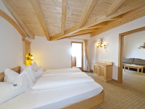 Unser Familienzimmer image 3
