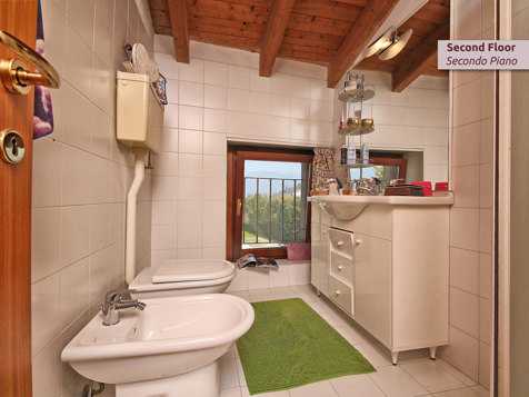 Vierzimmerwohnung im zweiten Stock-6