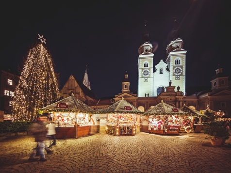 Weihnachtsmarkt & Light Musical