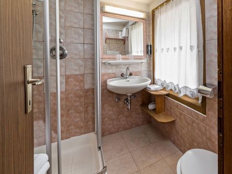 Zimmer Basic image 3