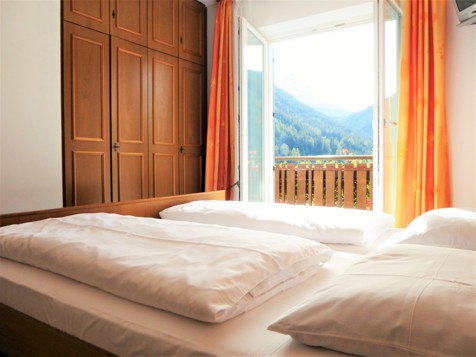 Zimmer mit Frühstück image 12