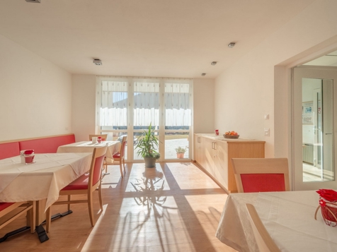 Zimmer mit Frühstück image 4