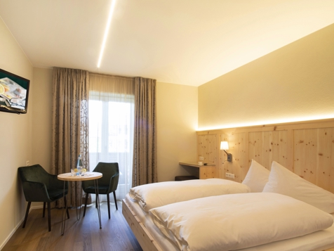 Zirbelzimmer mit Balkon image 7