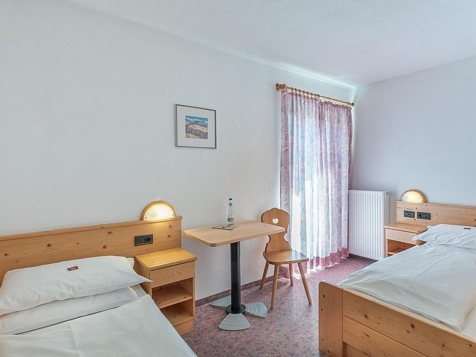 Zweibettzimmer image 1