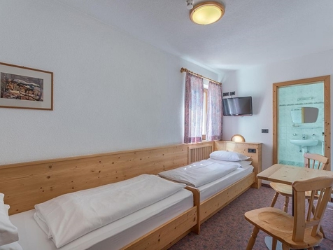 Zweibettzimmer image 2